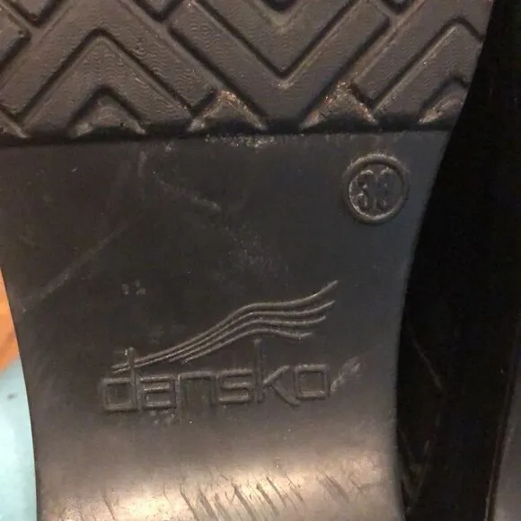 Dansko professional black box clog women’s size 6